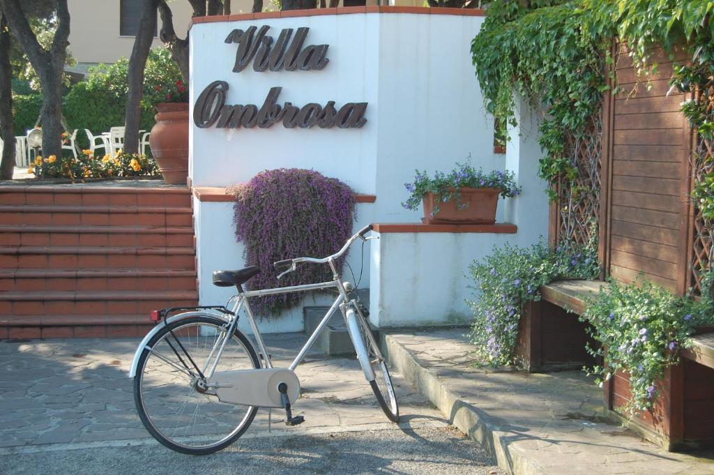 Hotel Villa Ombrosa Портоферрайо Экстерьер фото