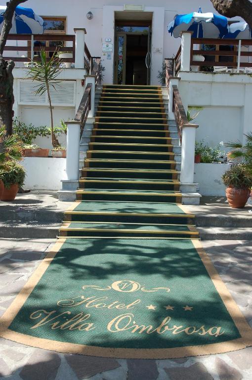 Hotel Villa Ombrosa Портоферрайо Экстерьер фото